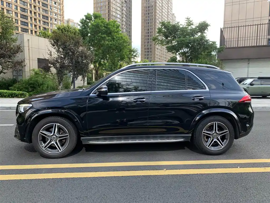 Mercedes-Benz GLE 2021 — фото 17