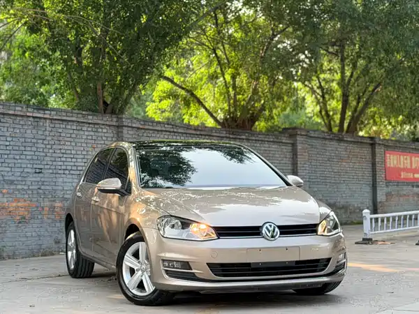 Volkswagen Golf 2015
