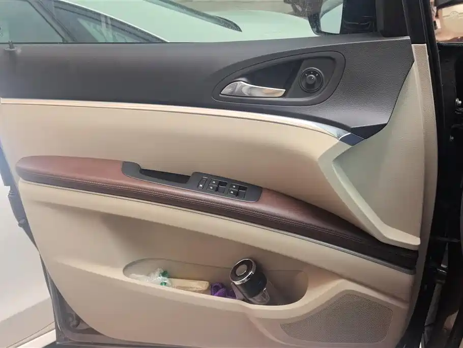 Buick GL8 2020