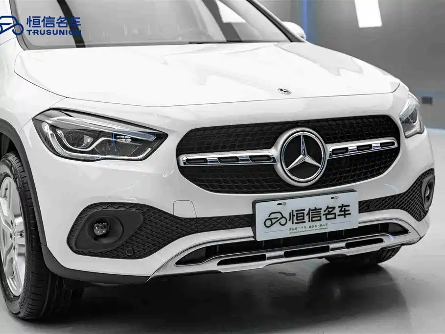 Mercedes-Benz GLA 2023 — фото 9