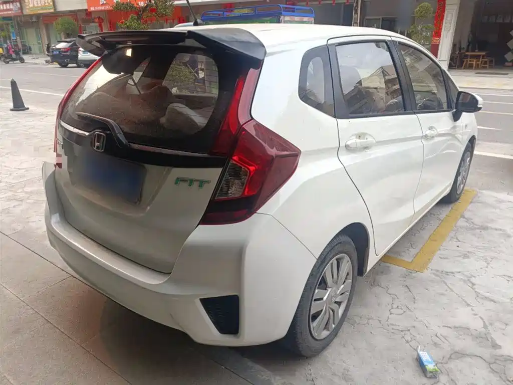 Honda Fit 2017 — фото 5