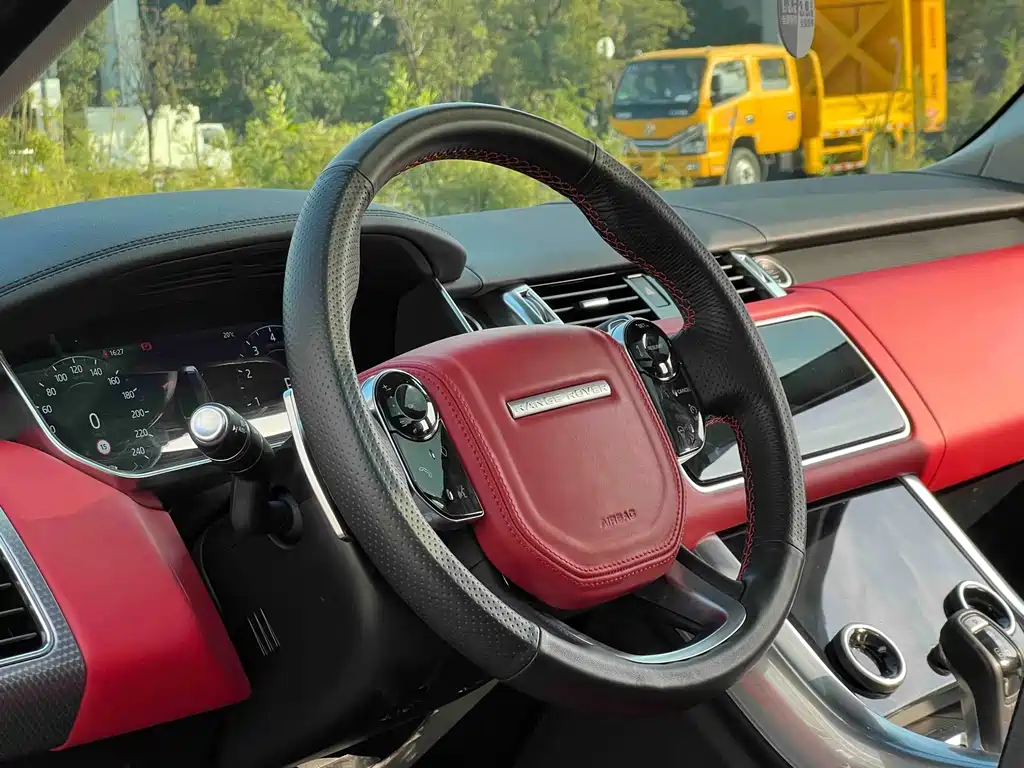 Land Rover Sport 2021 — фото 11