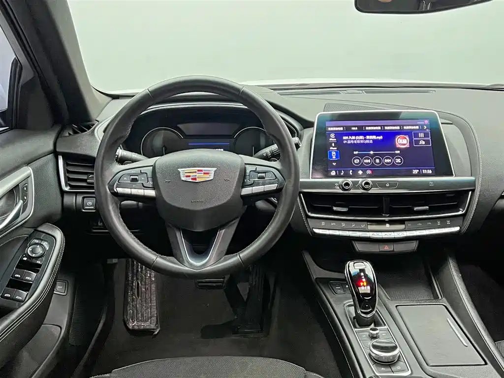 Cadillac CT5 2021 — фото 19