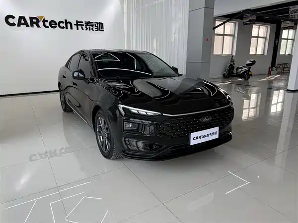 Ford Mondeo 2025