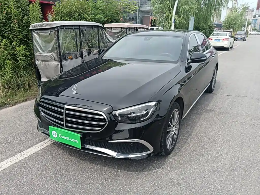 Mercedes-Benz E-Class 2022