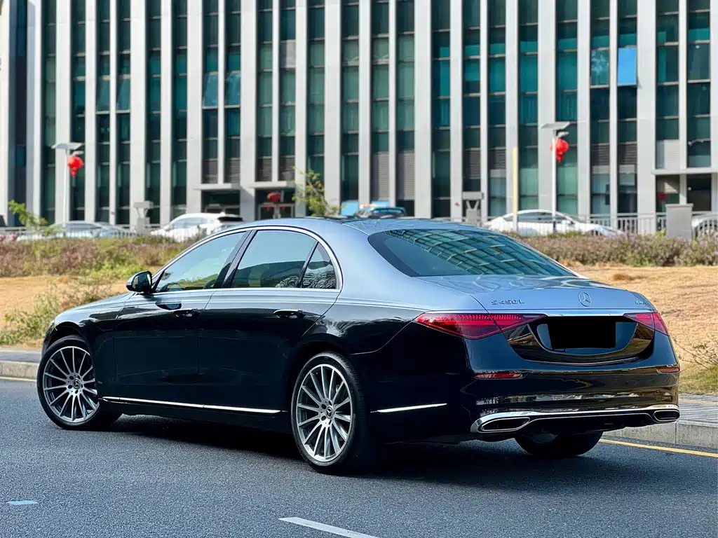 Mercedes-Benz S-Class 2023 — фото 11