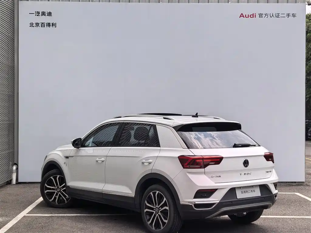 Volkswagen T-Roc 2022 — фото 15