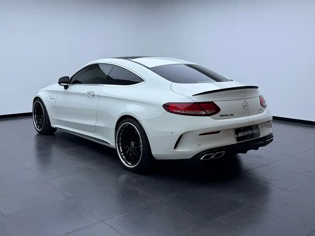 Mercedes-Benz C-Class AMG 2018 — фото 10