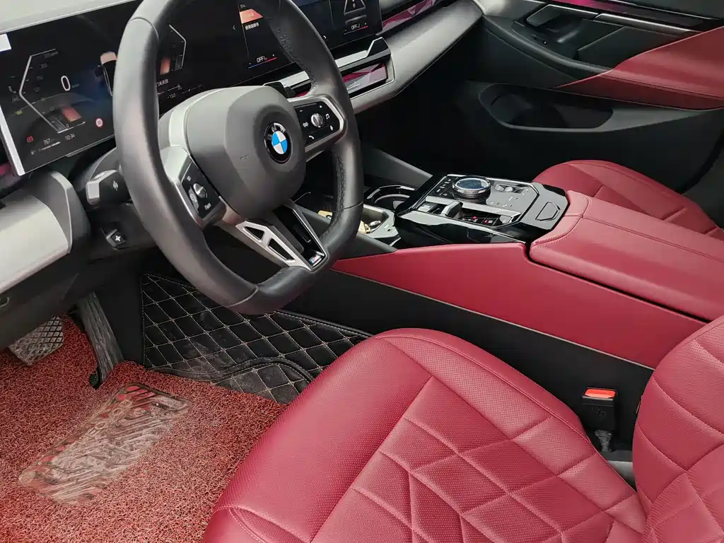 BMW 5 Series 2025
