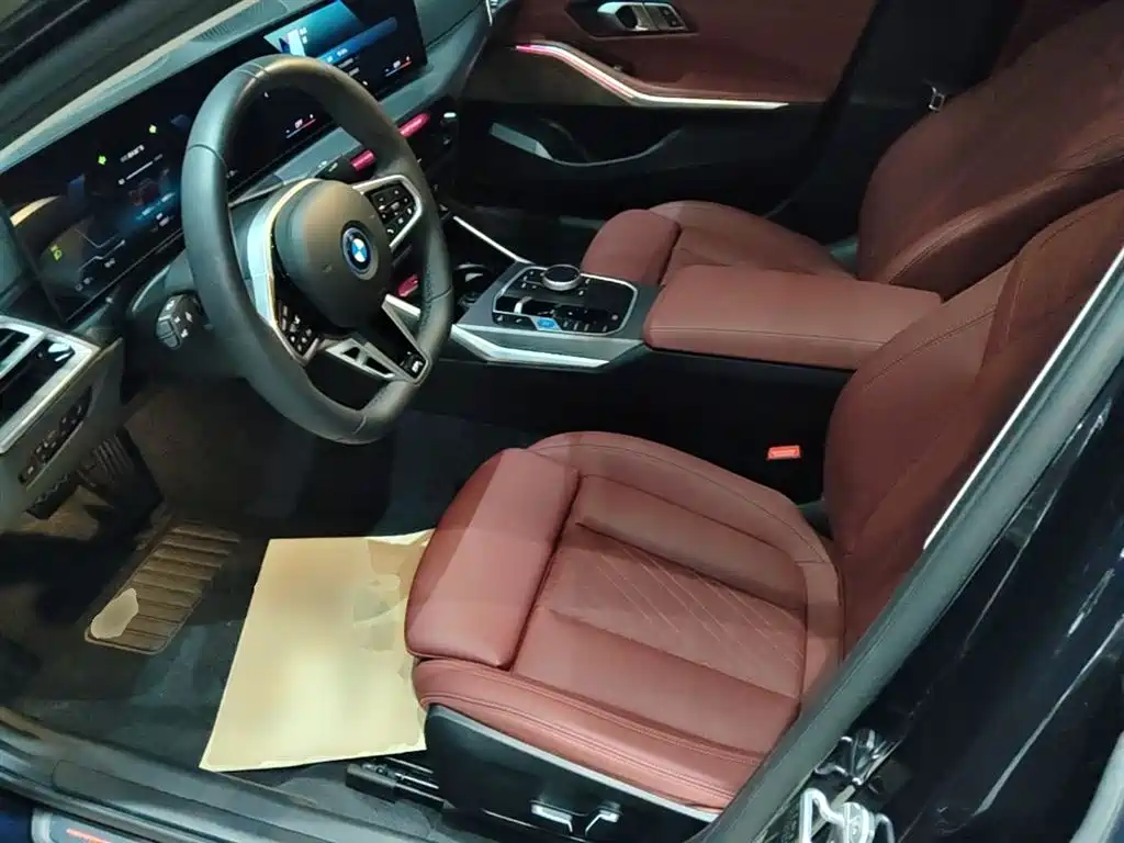 BMW i3 2025 — фото 15