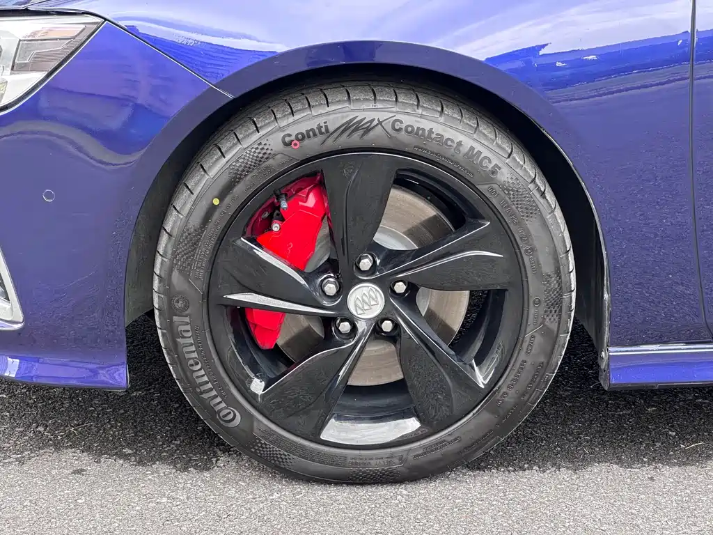 Buick Regal 2023 — фото 4