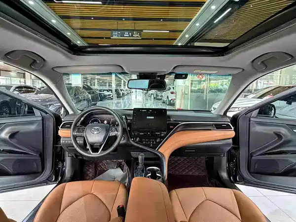 Toyota Camry 2022