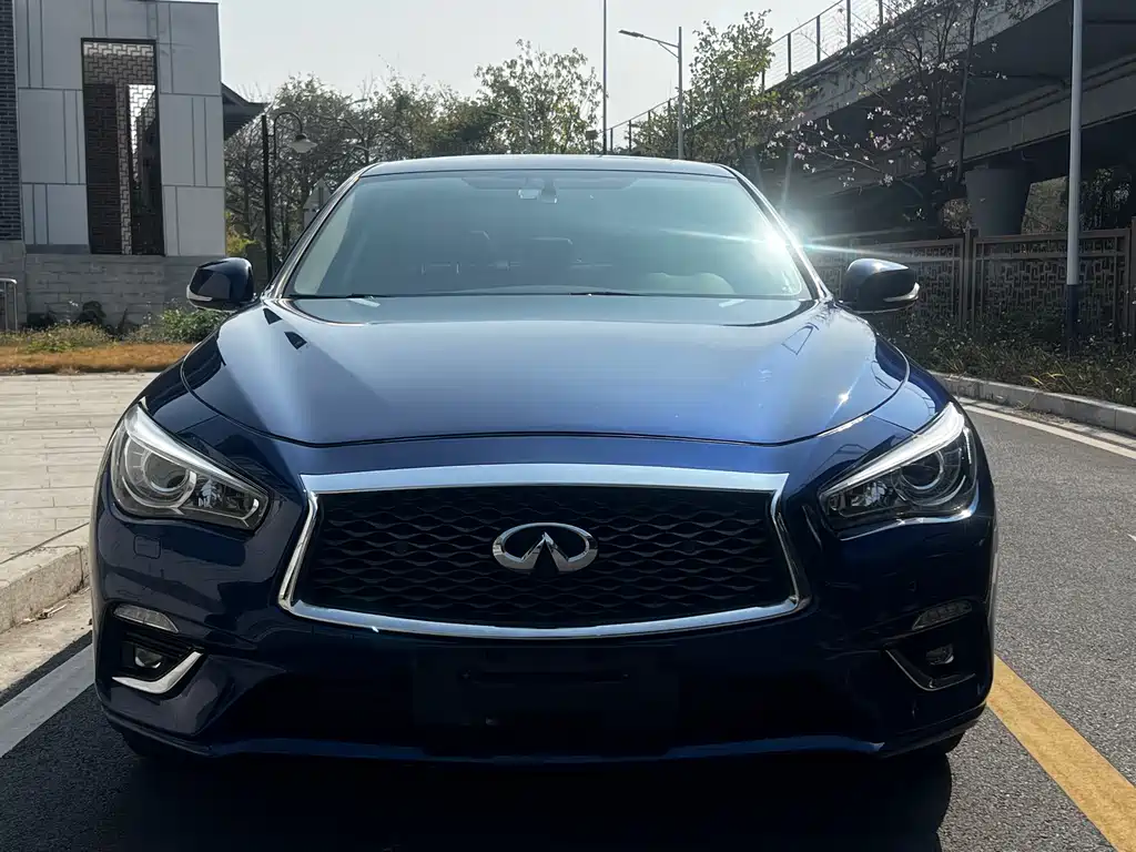 Infiniti Q50L 2019 — фото 2