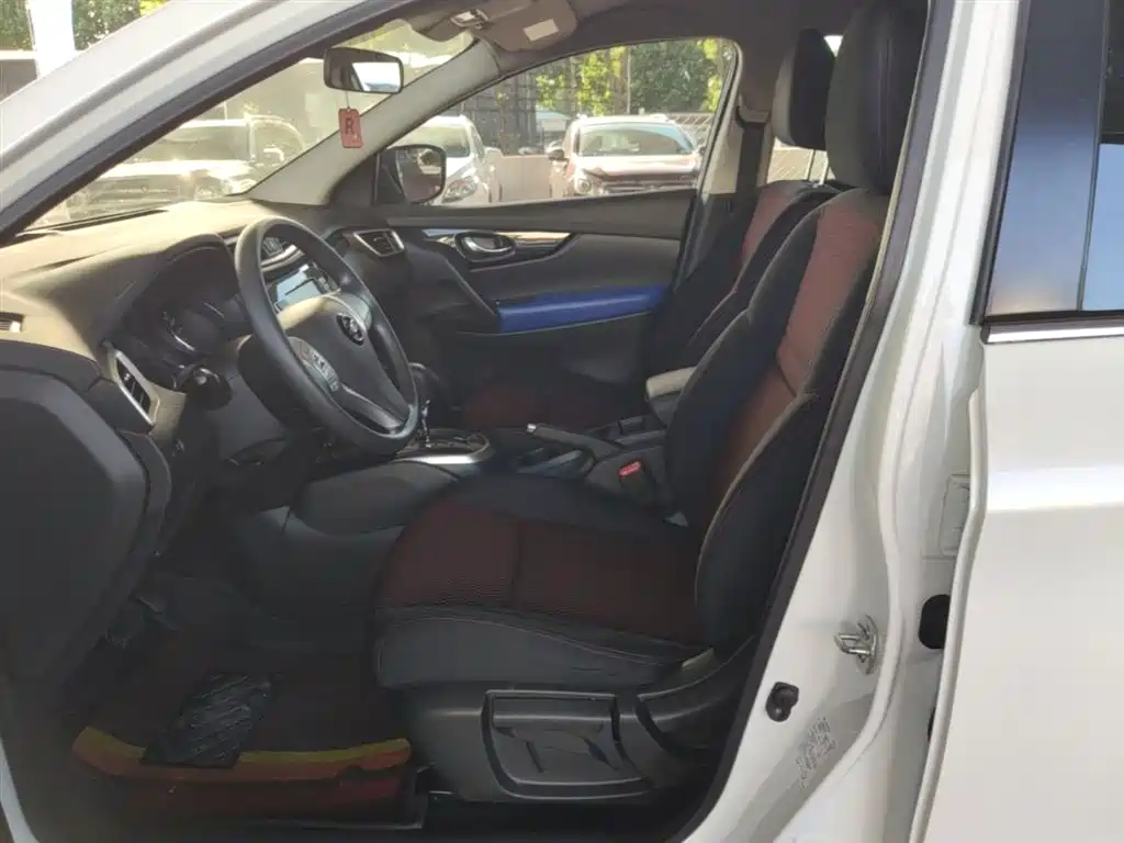 Nissan Qashqai 2018 — фото 15