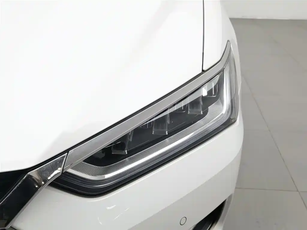 BYD Qin Pro NEV 2019 — фото 7