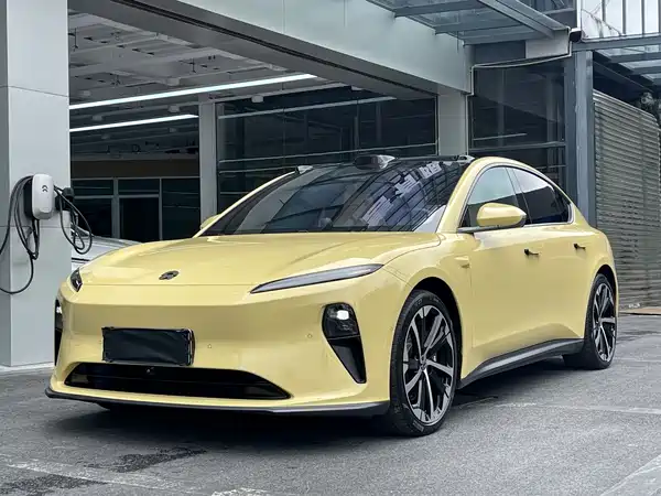 NIO ET5 2022