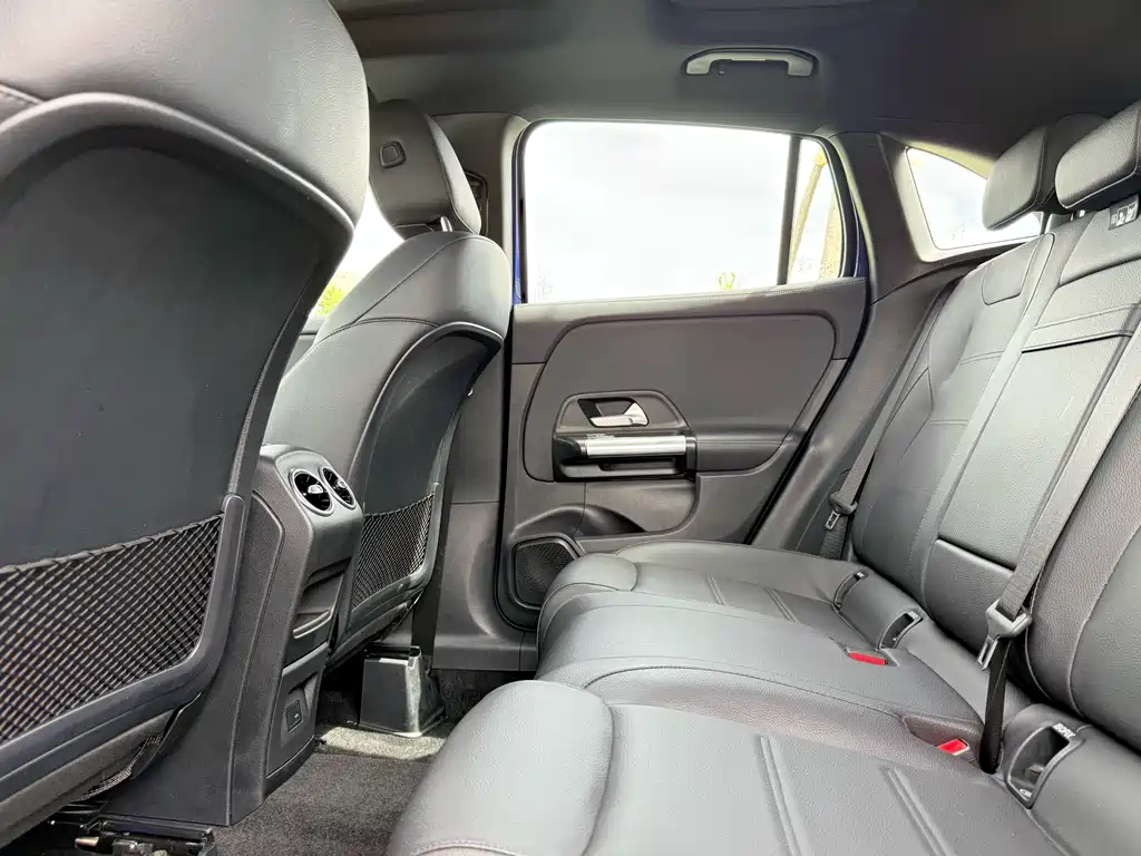 Mercedes-Benz GLA 2022 — фото 10