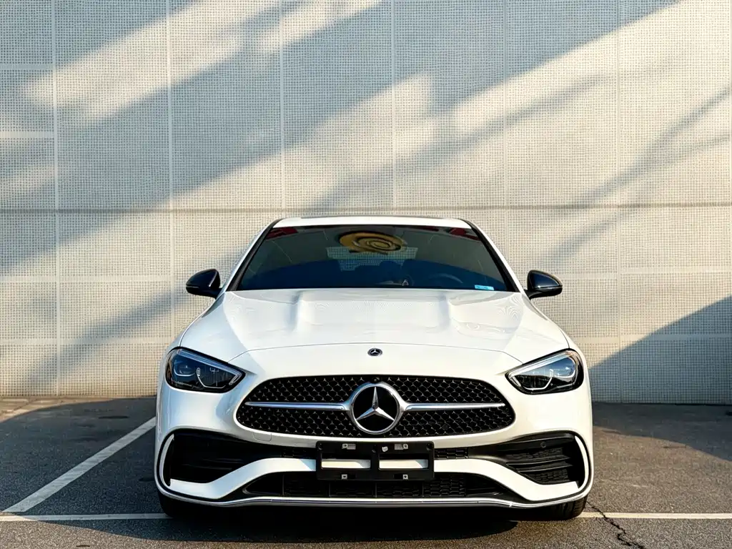 Mercedes-Benz C-Class 2023 — фото 2