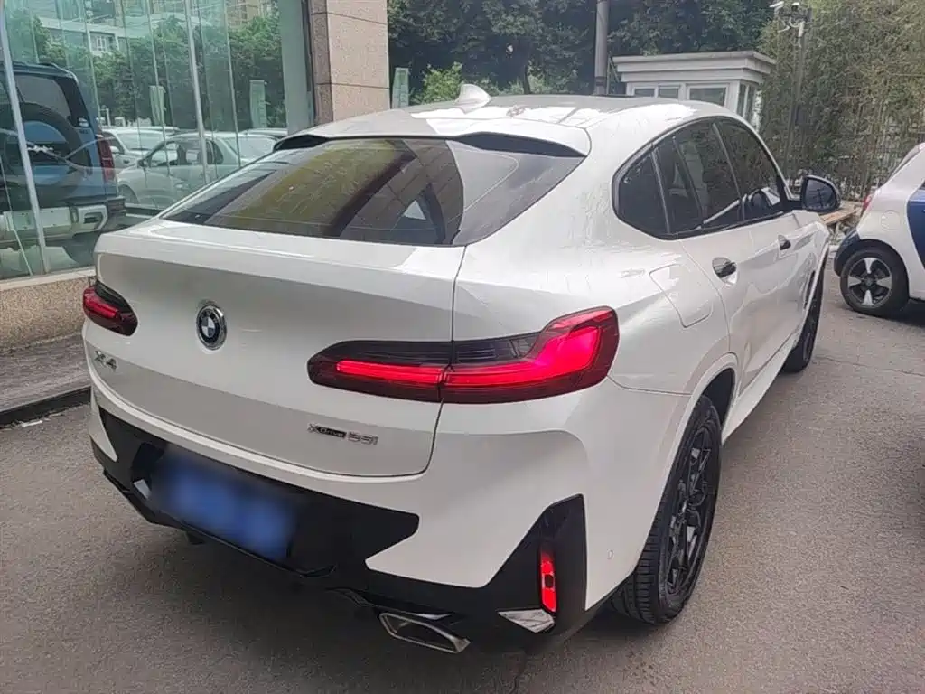 BMW X4 2024 — фото 7