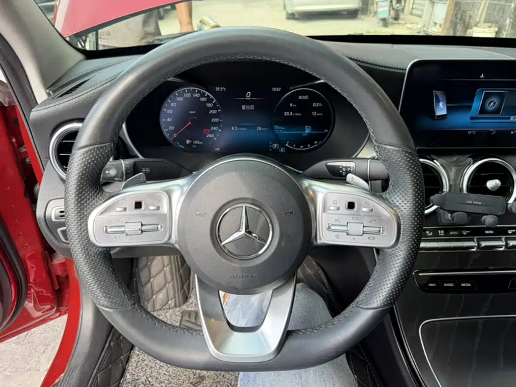 Mercedes-Benz C-Class 2021 — фото 18