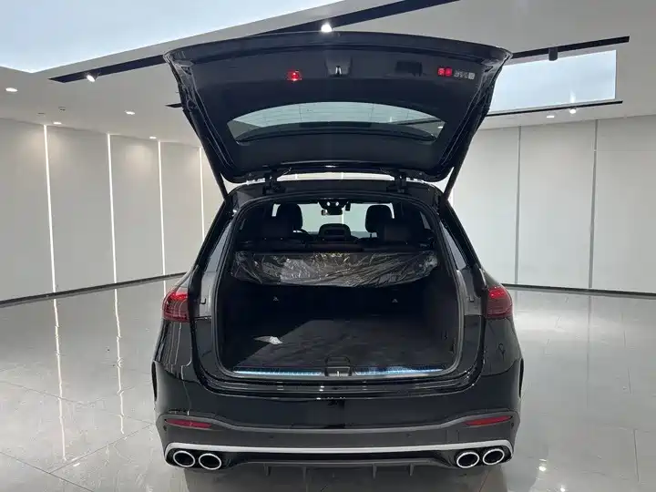 Mercedes-Benz GLE AMG 2025 — фото 12