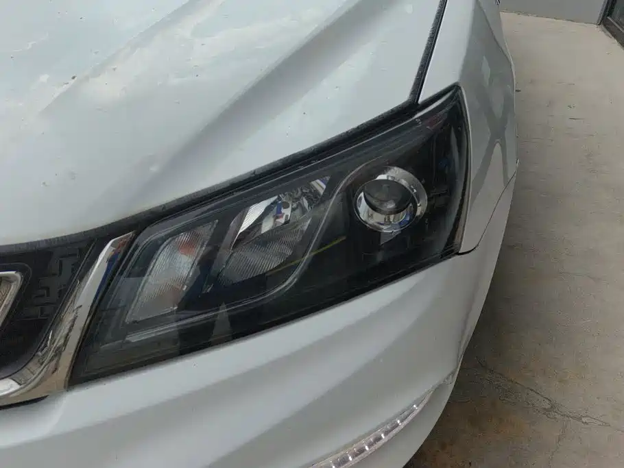 Geely Emgrand 2016