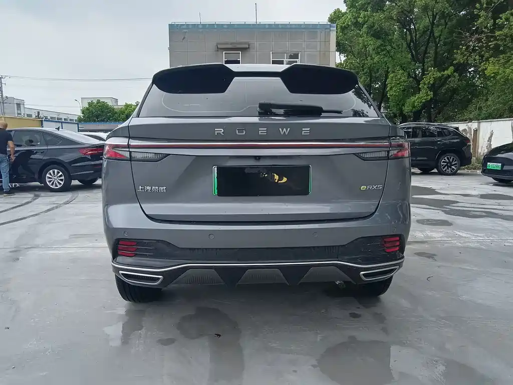 Roewe RX5 New Energy 2022 — фото 11