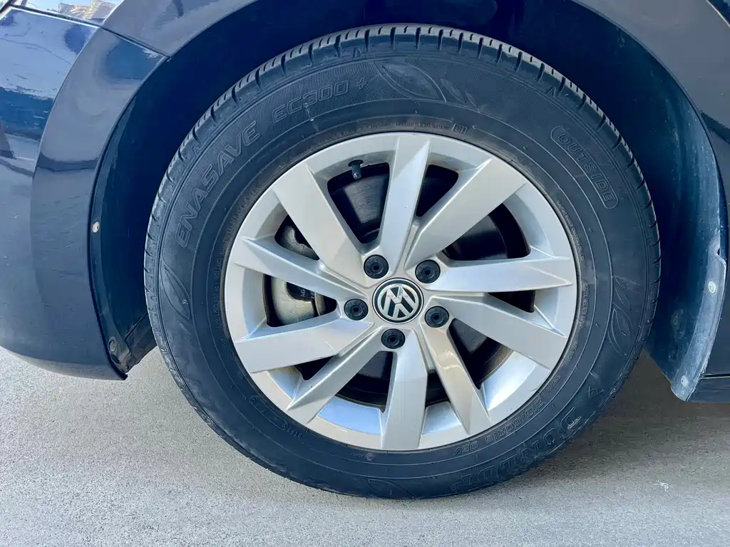 Volkswagen Passat 2019 — фото 4