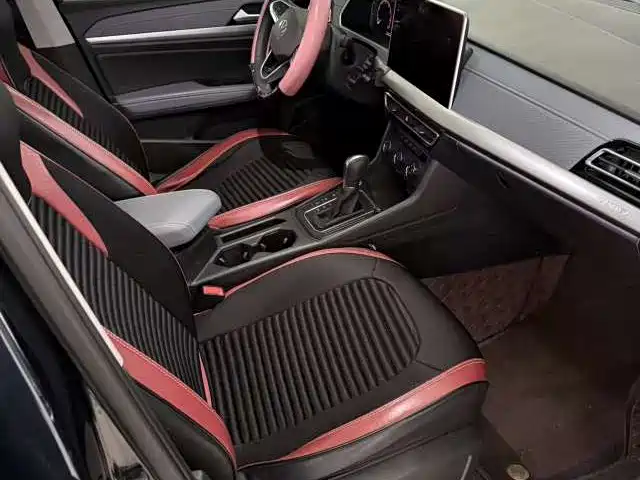 Volkswagen Lavida 2024 — фото 16