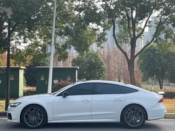 Audi A7 2023