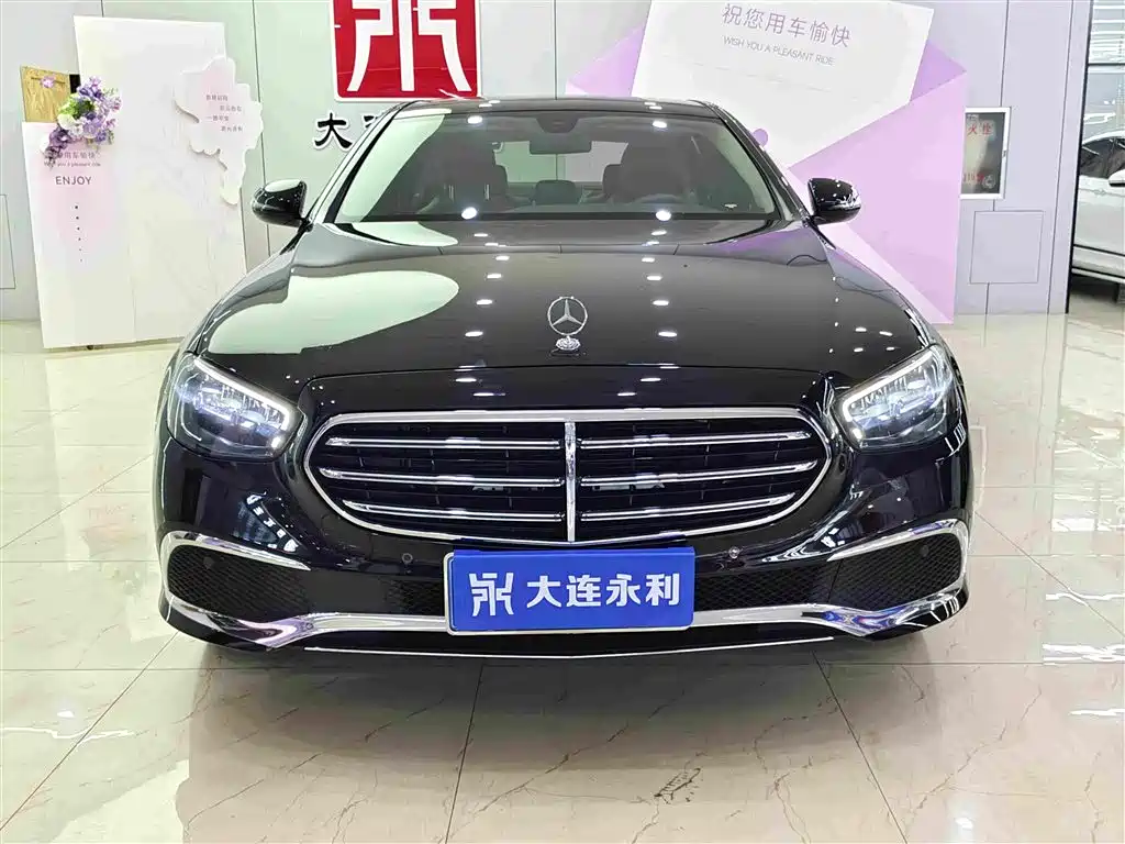 Mercedes-Benz E-Class 2021