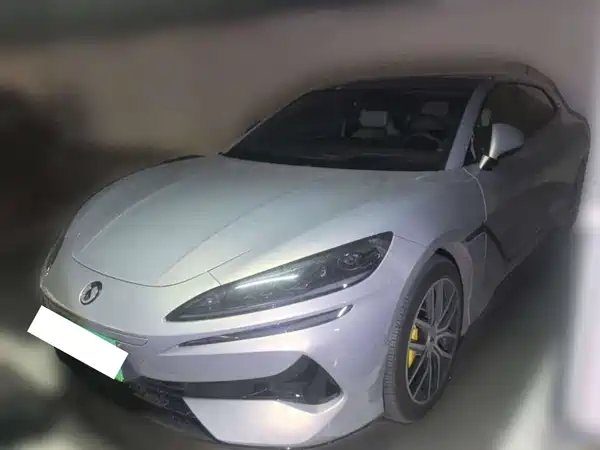 Denza Z9GT 2025