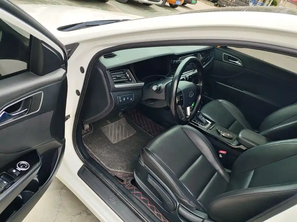 Hyundai Mistra 2018 — фото 16