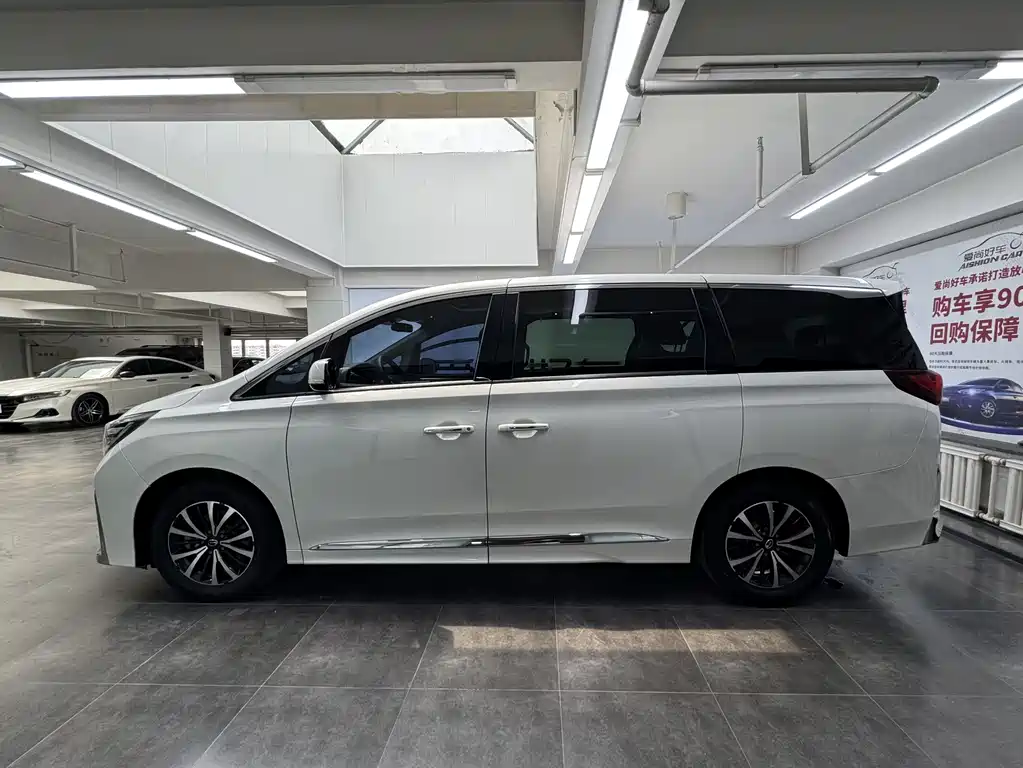 GAC Motor Trumpchi M8 2022