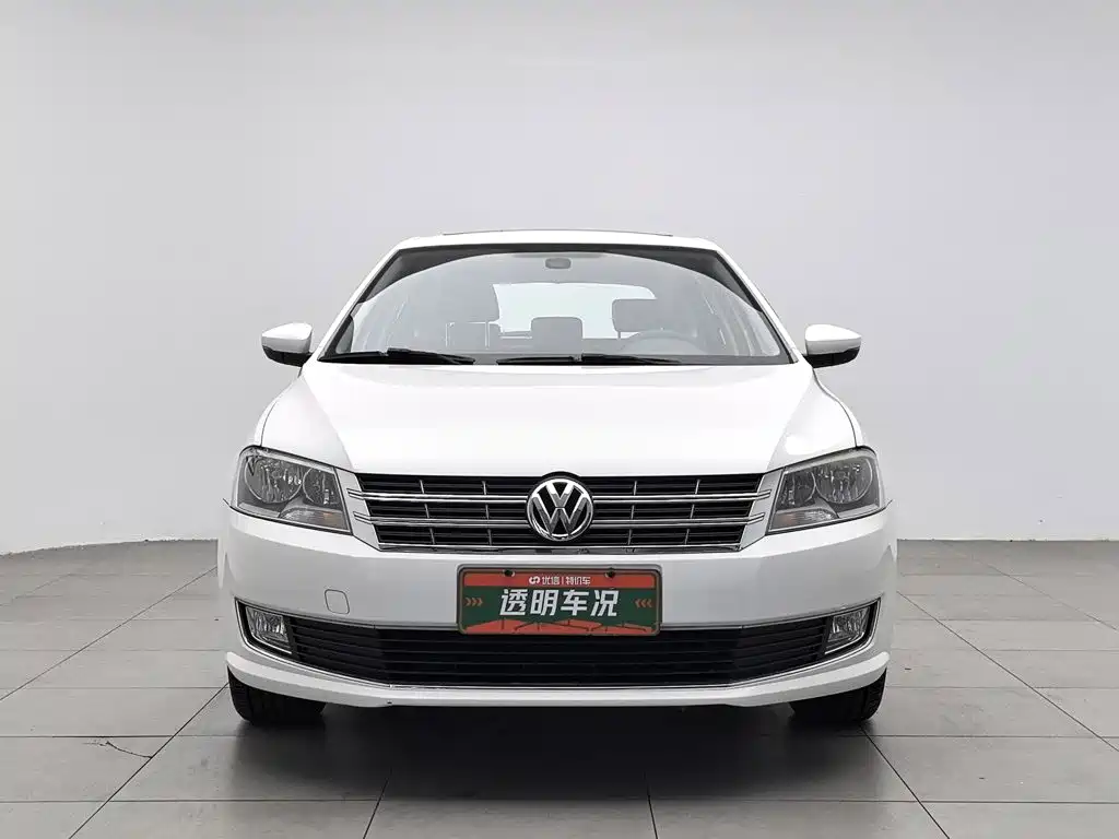 Volkswagen Gran Lavida 2013