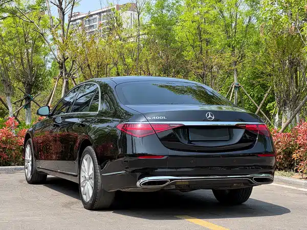 Mercedes-Benz S-Class 2023