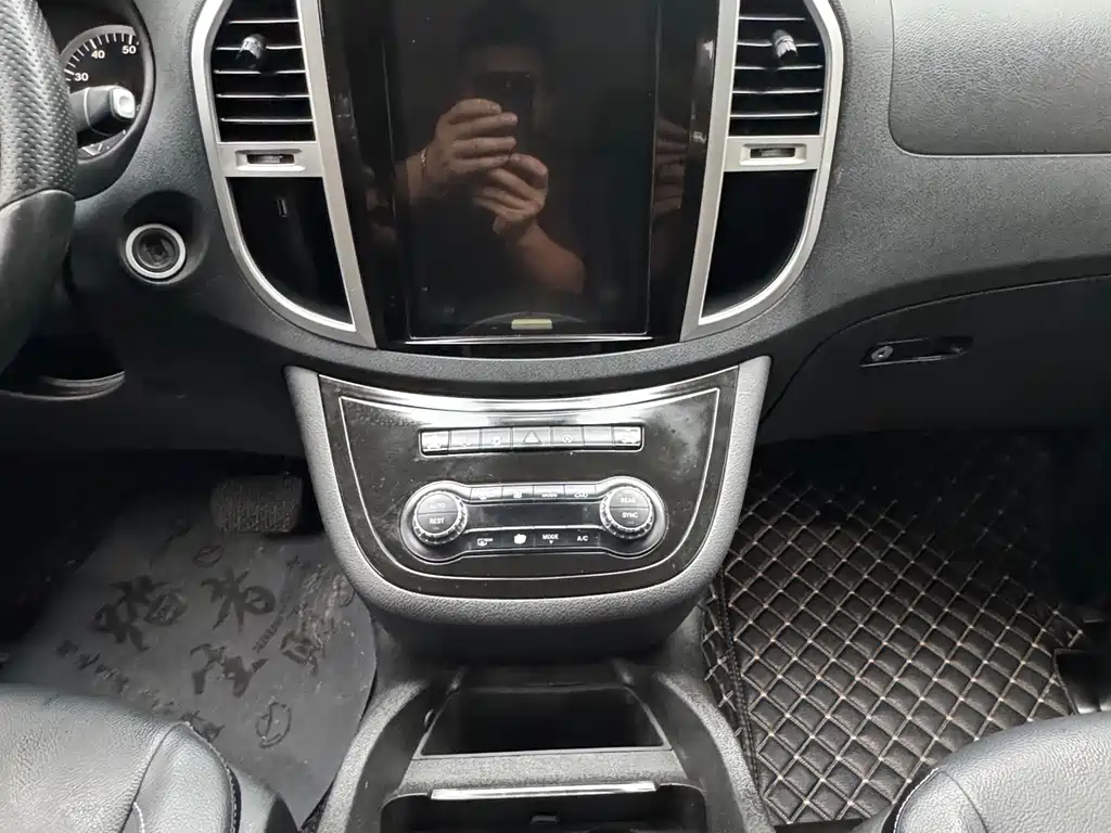 Mercedes-Benz Vito 2018 — фото 15