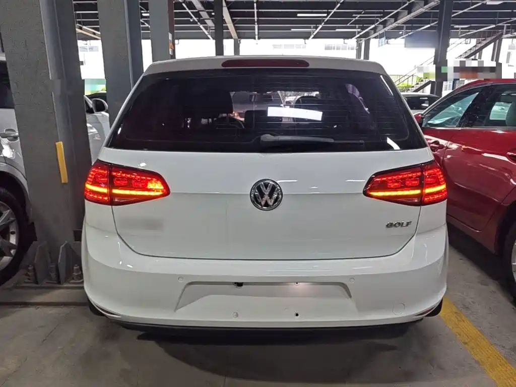 Volkswagen Golf 2016