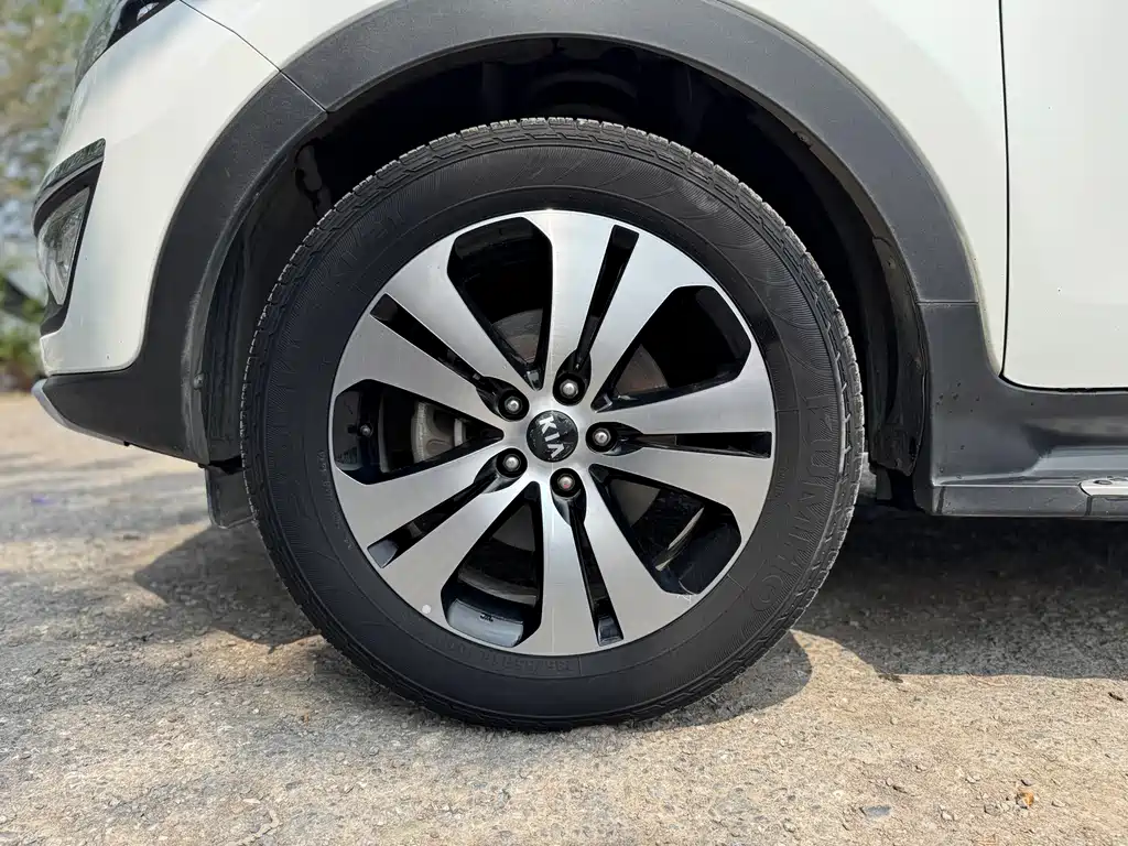 Kia Sportage 2014 — фото 12