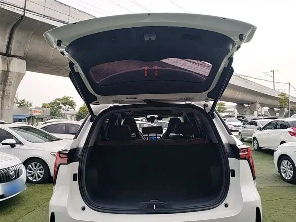 Changan CS75 PLUS 2023 — фото 19