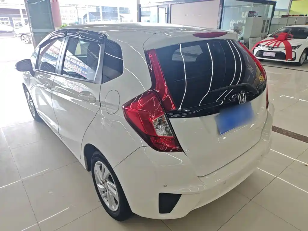 Honda Fit 2015