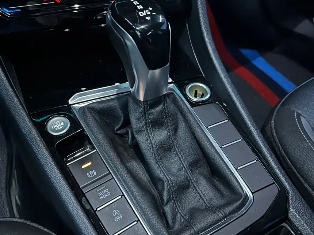 Volkswagen Sagitar 2022