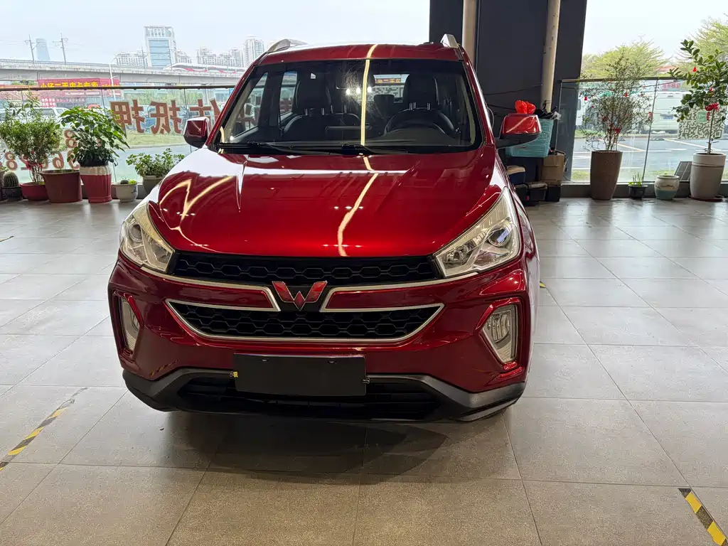 Wuling Hongguang S3 2018 — фото 2