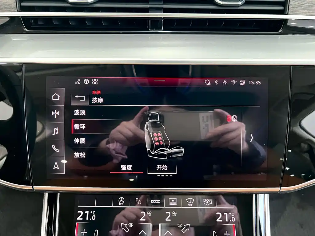Audi A8 2025 — фото 16