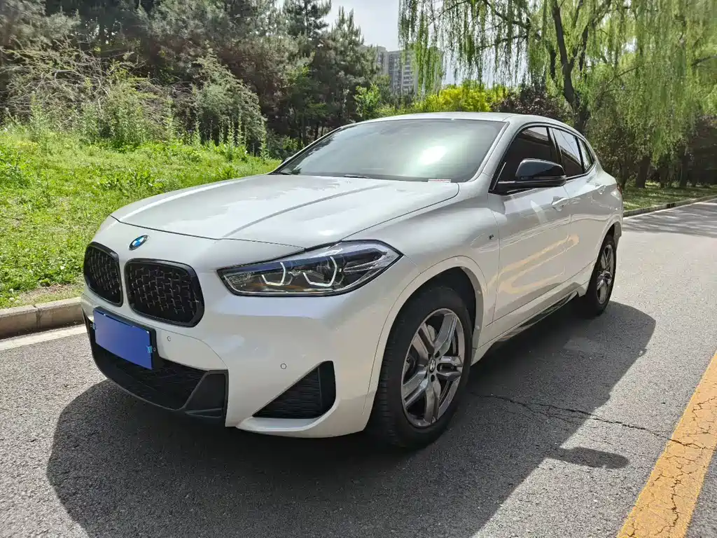 BMW X2 2023 — фото 3