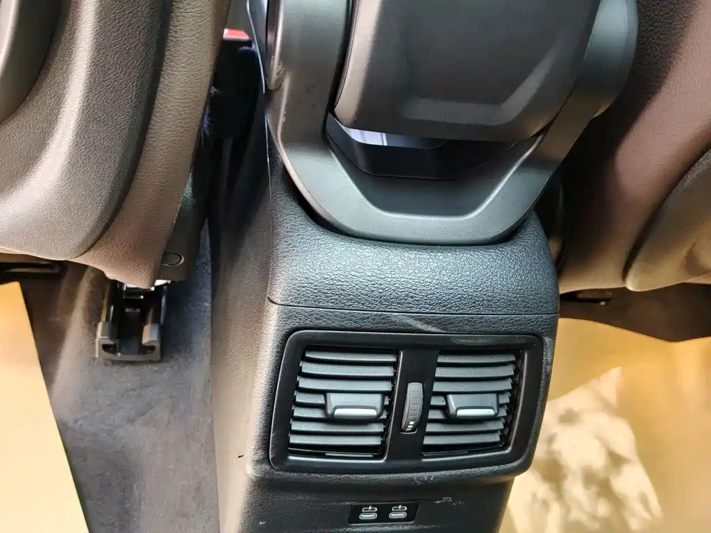 BMW X2 2023 — фото 14