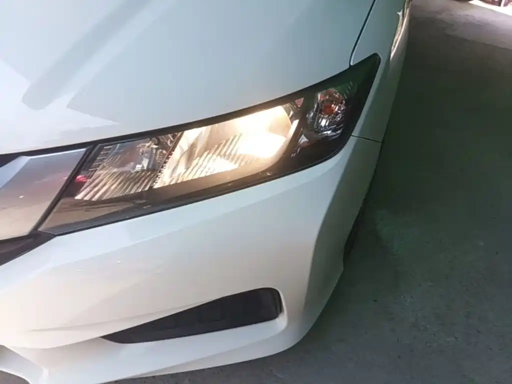 Honda City 2015 — фото 24