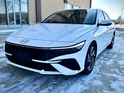 Hyundai Elantra 2023