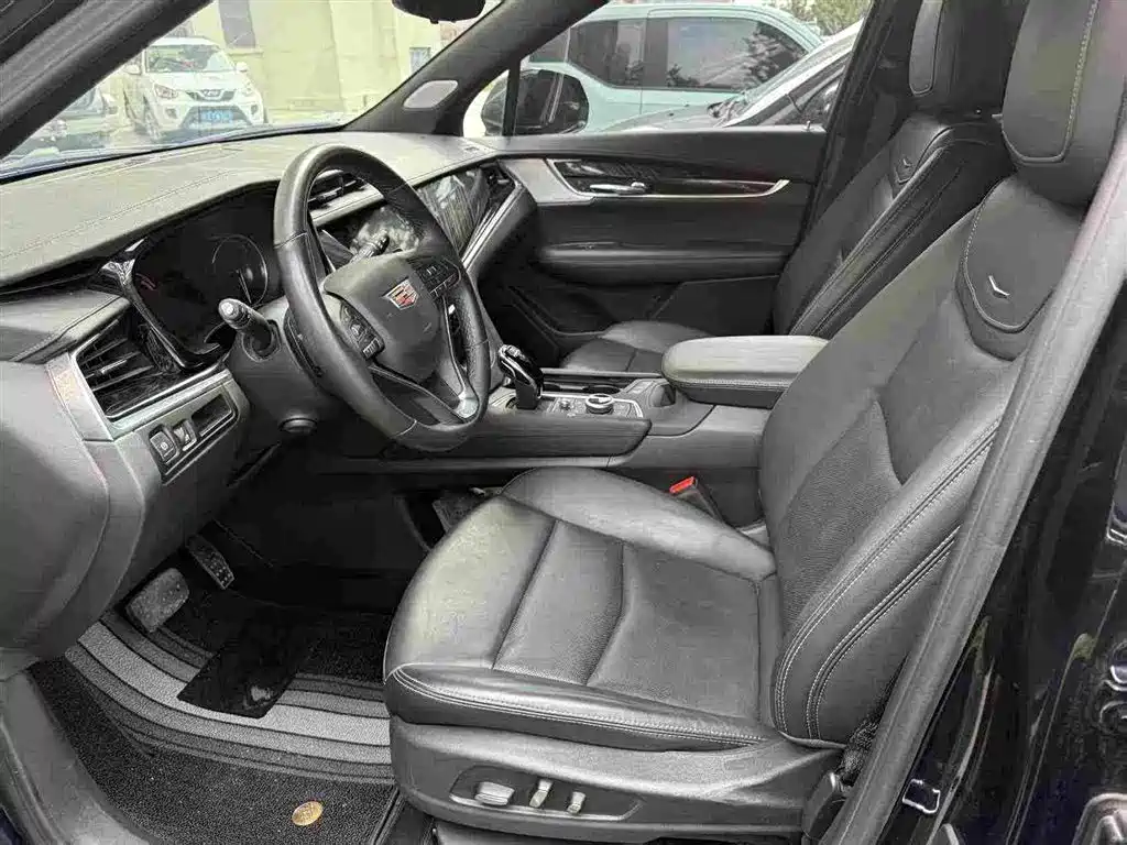 Cadillac XT6 2023
