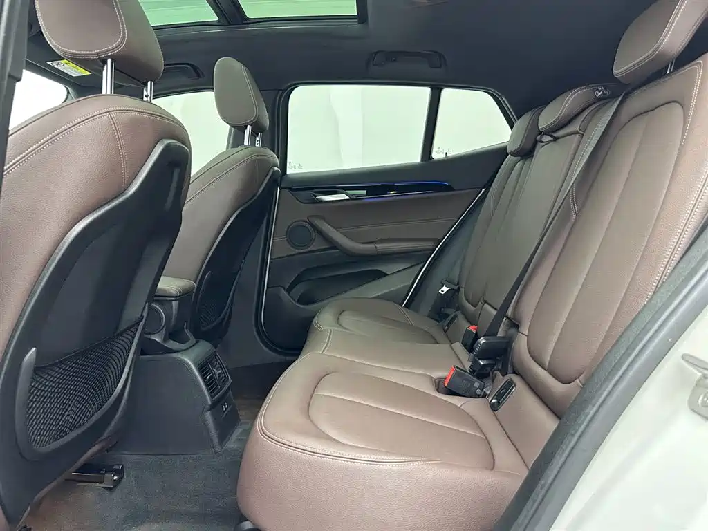 BMW X2 2020 — фото 17